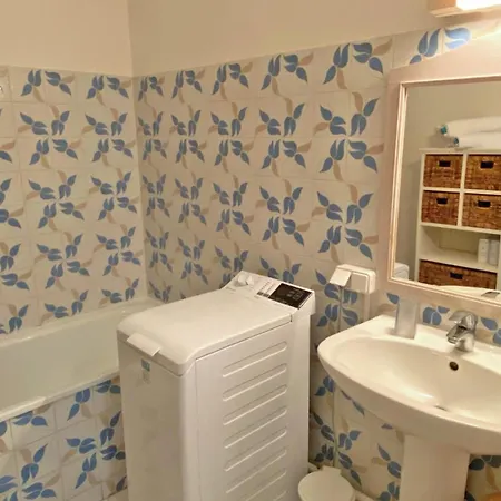 Apartment Plein Centre-ville Et Proche - Antinea Sainte-Maxime