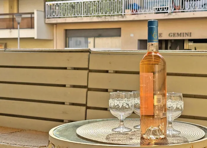 Antinea סן-מקסים